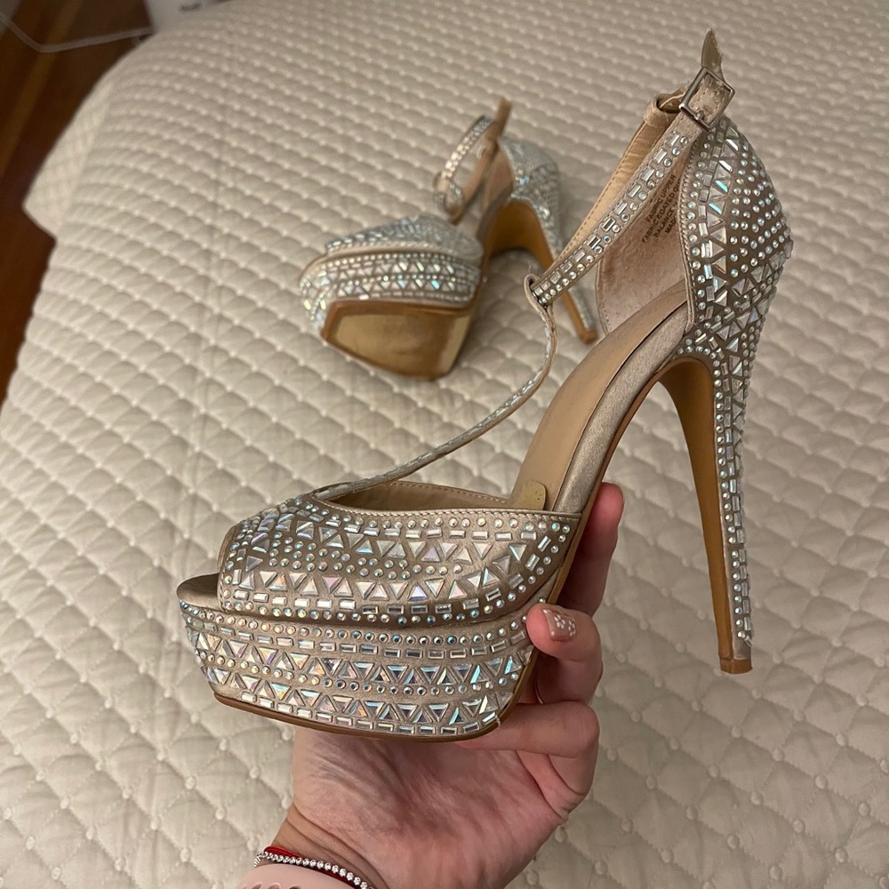 Thalía Sodi Heels
